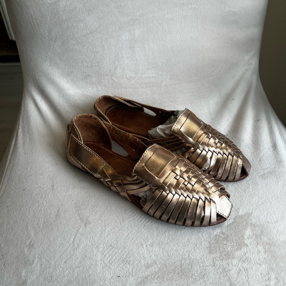 Women's Metallic‎ Huarache Sandals